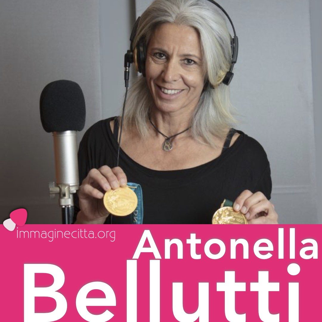 passa il cursore sull'immagine, clicca e vai al podcast